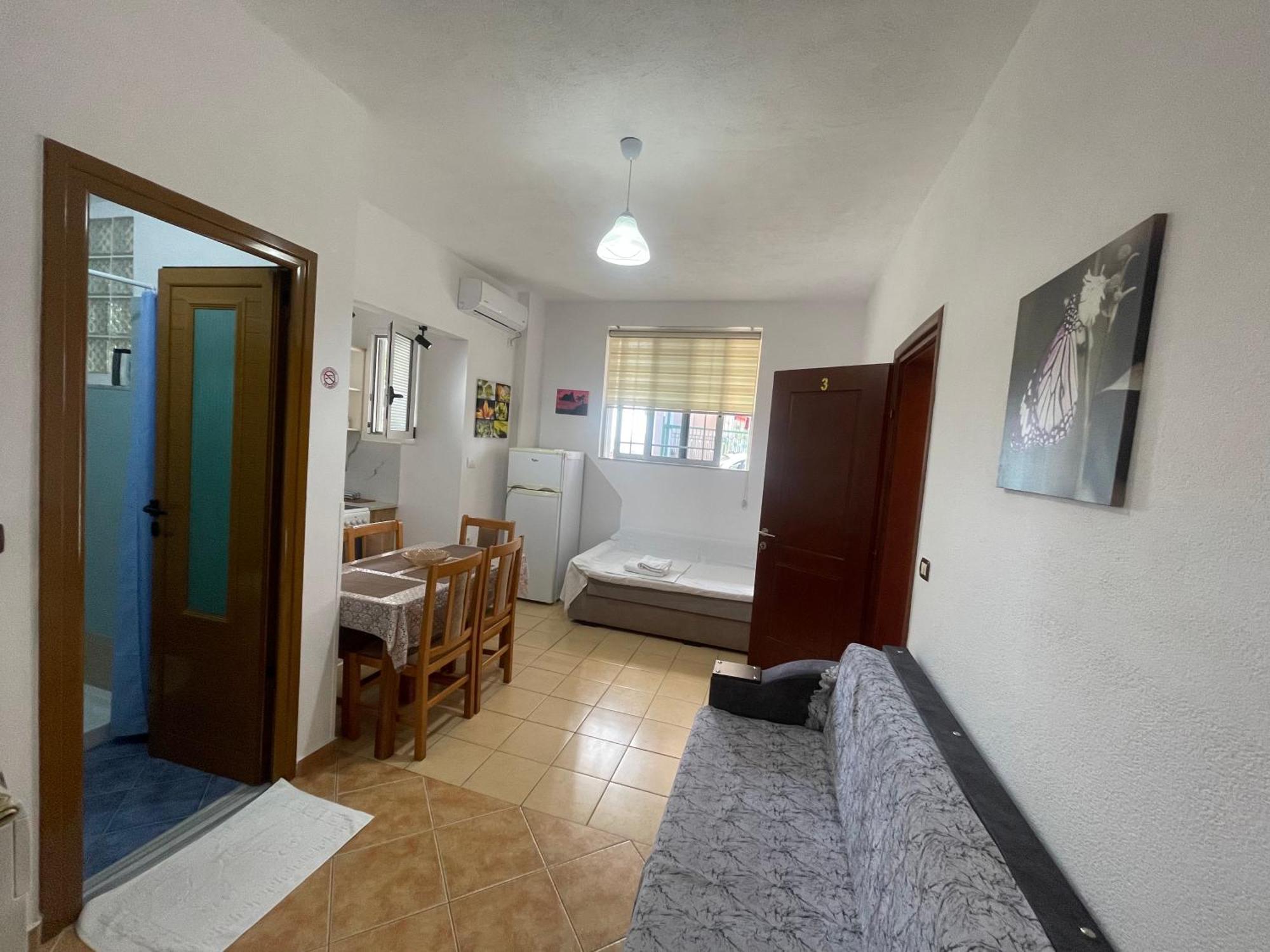 Villa Rrodhaj Sarandë Exterior foto