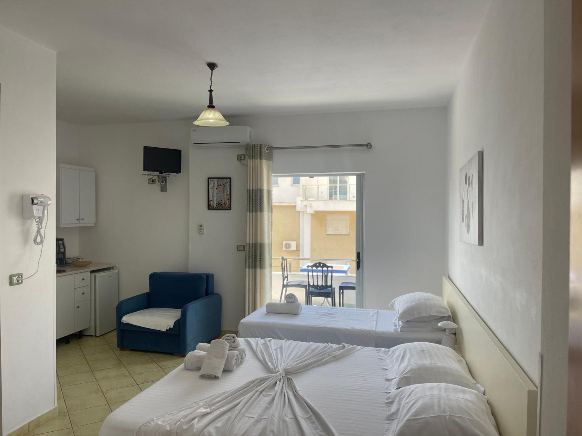 Villa Rrodhaj Sarandë Exterior foto