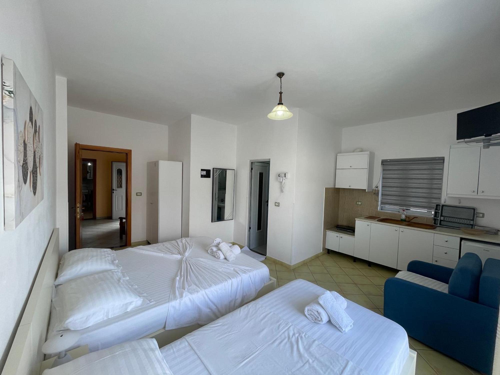 Villa Rrodhaj Sarandë Exterior foto